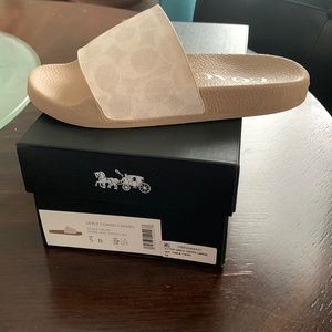 Udele Sport Slide In Signature Canvas Coach women’s size 5